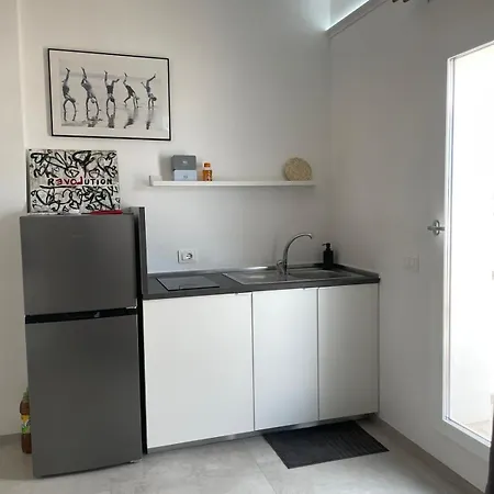 Loft31 - Monolocale In Campagna غالاتوني